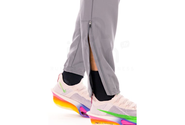 Nike Dri-Fit Challenger