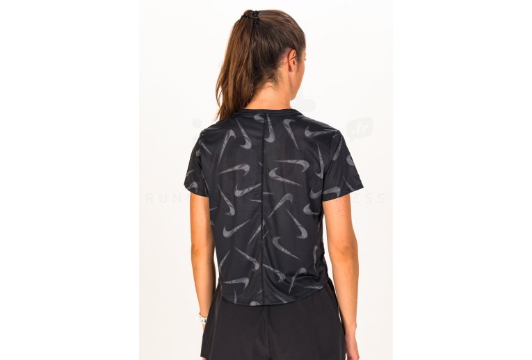 Nike camiseta manga corta Dri-Fit Swoosh