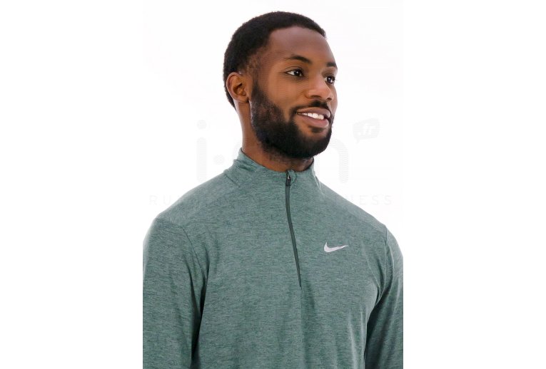 Nike Element