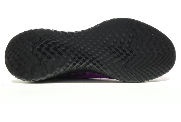 Nike Epic React Flyknit 2