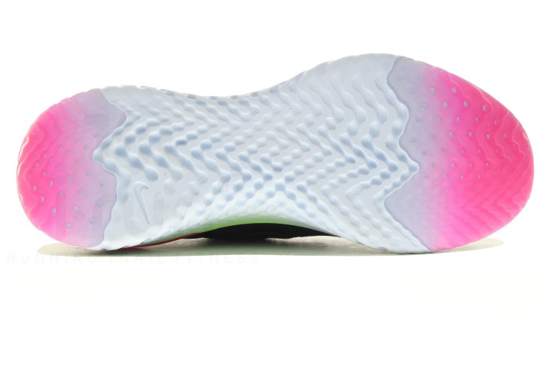 Nike Epic React Flyknit 2