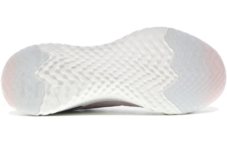 Nike Epic React Flyknit