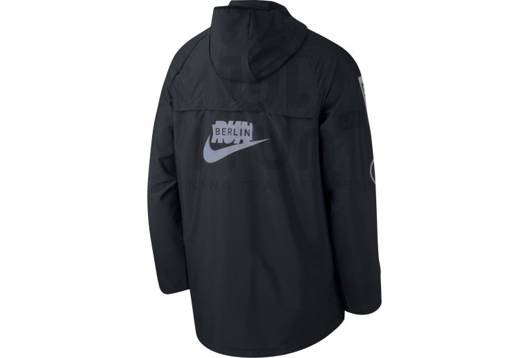 Nike Chaqueta Essential Berlin