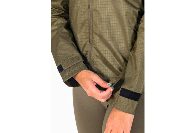 Nike Essential Damen