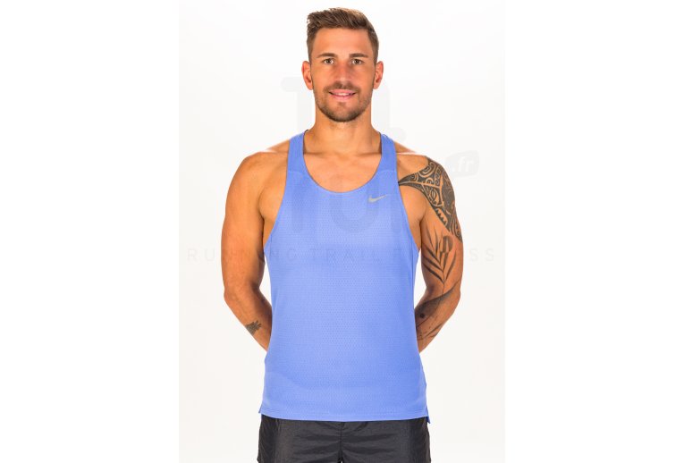 Nike Fast M