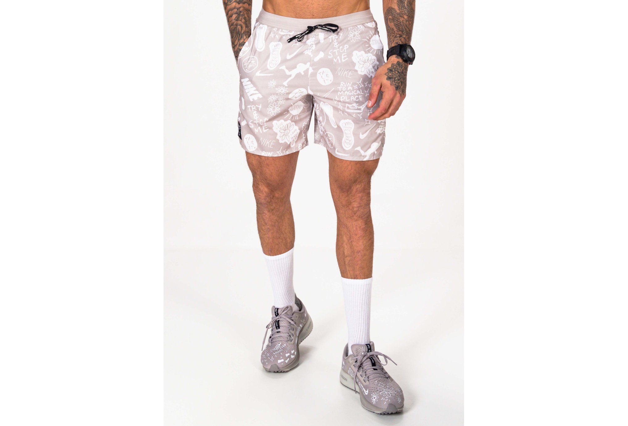 nike flex stride air nathan bell shorts