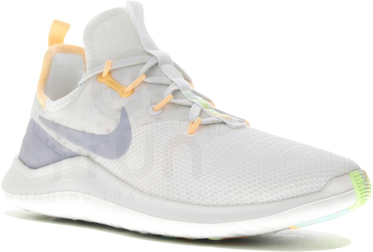 Nike Free TR 8 Rise