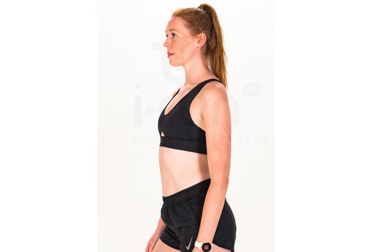 Nike Indy Plunge Cutout