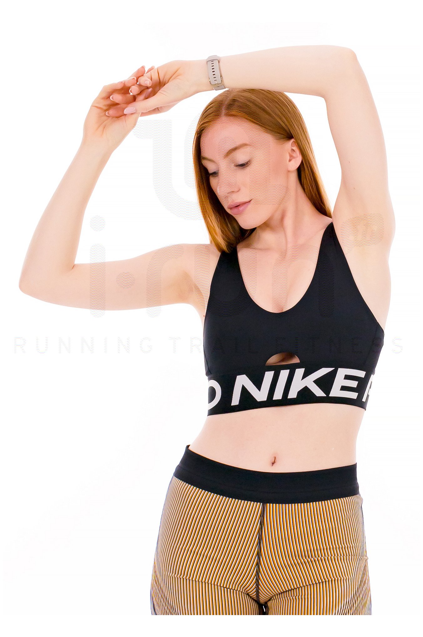 Nike Indy Plunge