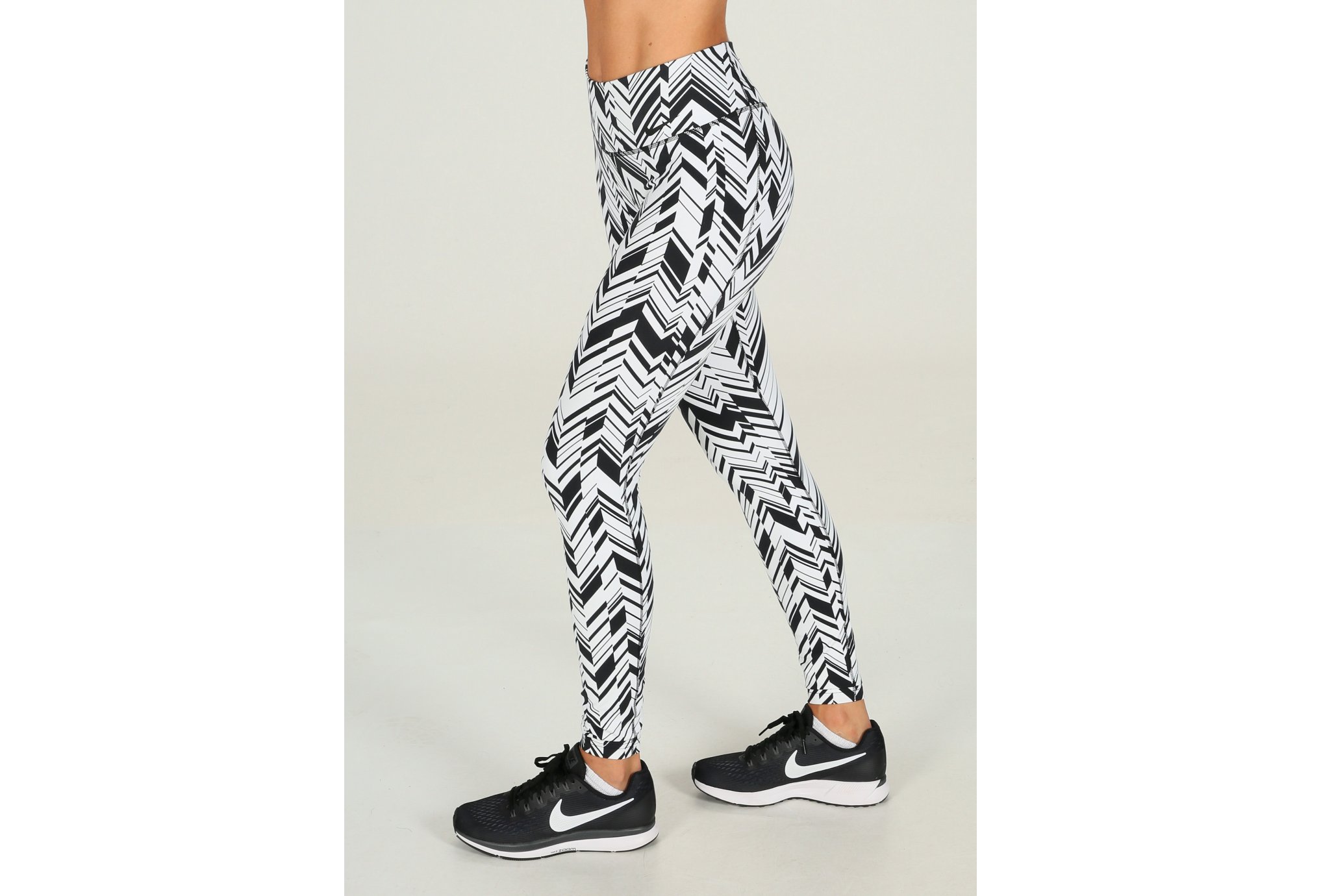 nike legendary sculpt
