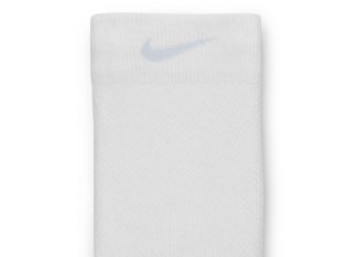 Nike Leichtgewicht Micro Crew