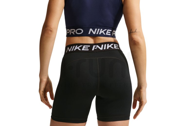 Nike Pro 365