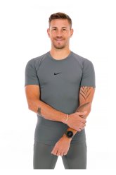 Nike Pro M
