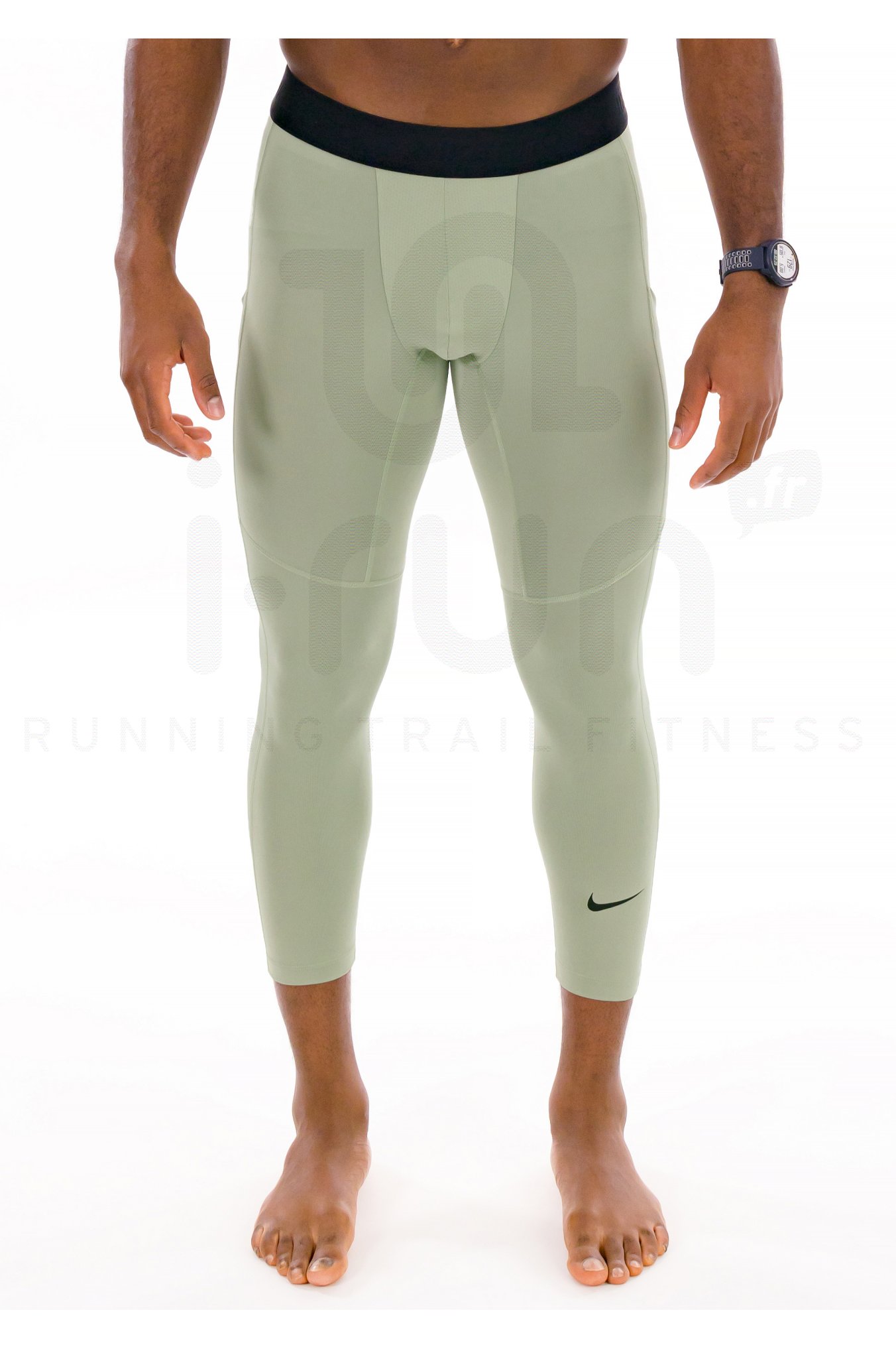 Nike Pro M