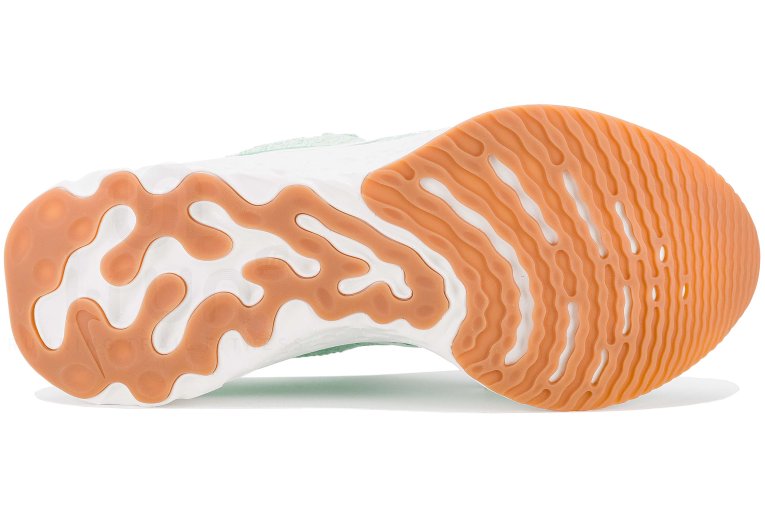 Nike React Infinity Run Flyknit 3