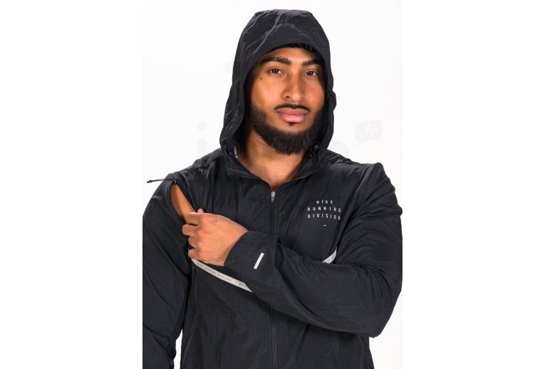 Nike Repel Run Division