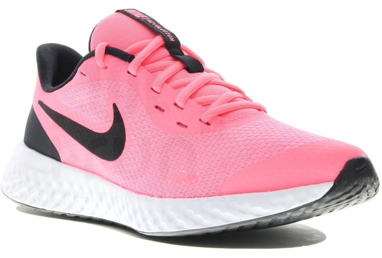Nike Revolution 5