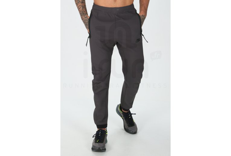 Nike Pantal�n Sportswear Tech Pack Woven