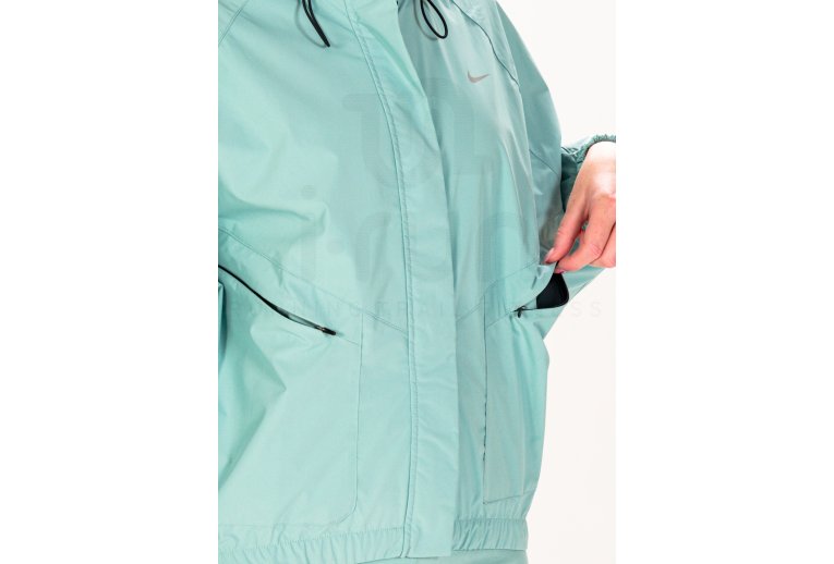 Nike Storm-FIT Swift W