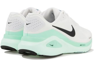 Nike Structure 26
