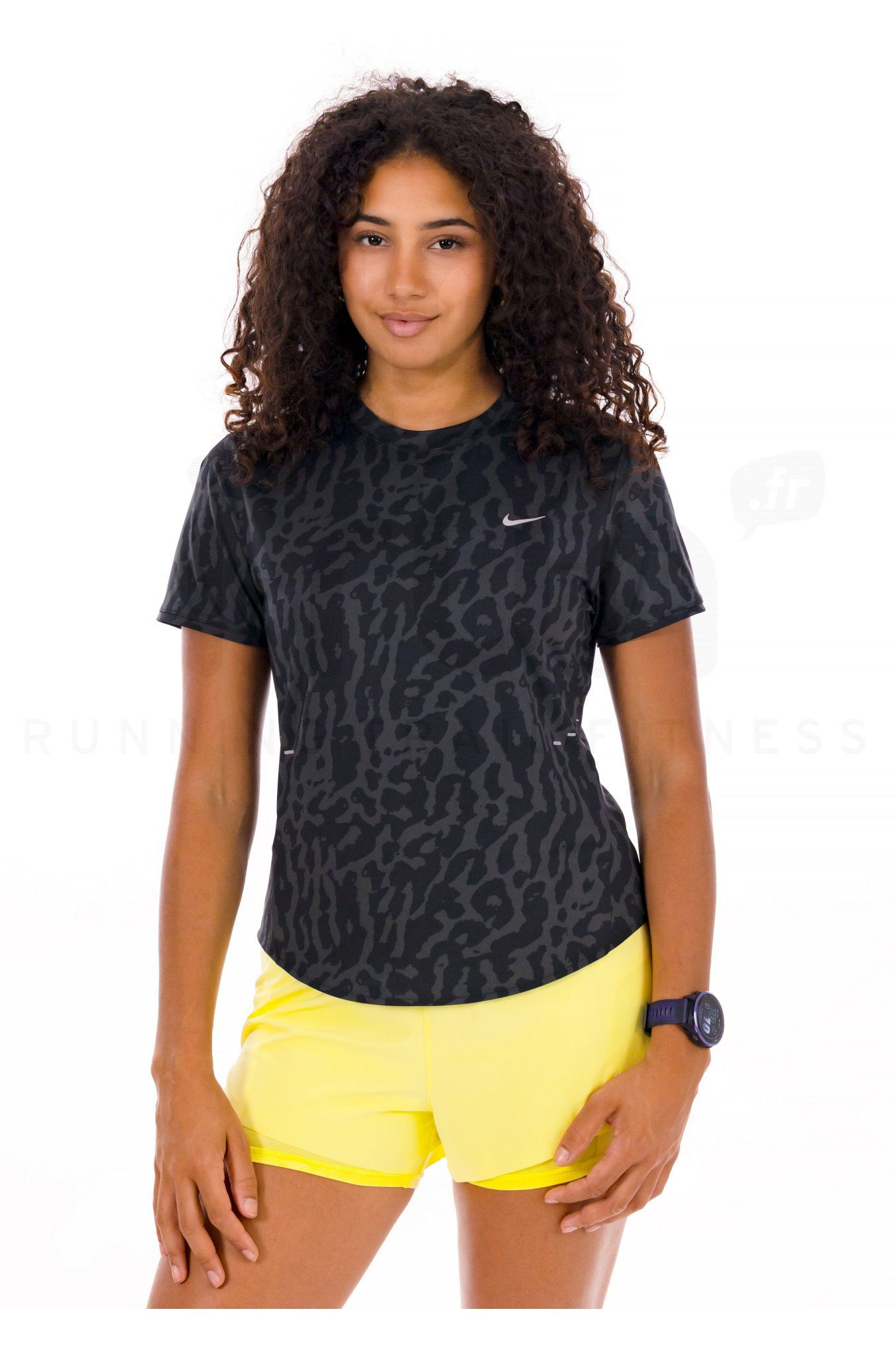 Nike Swift Graphic