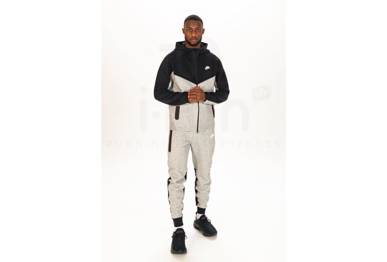 Nike Tech Fleece Overlay M