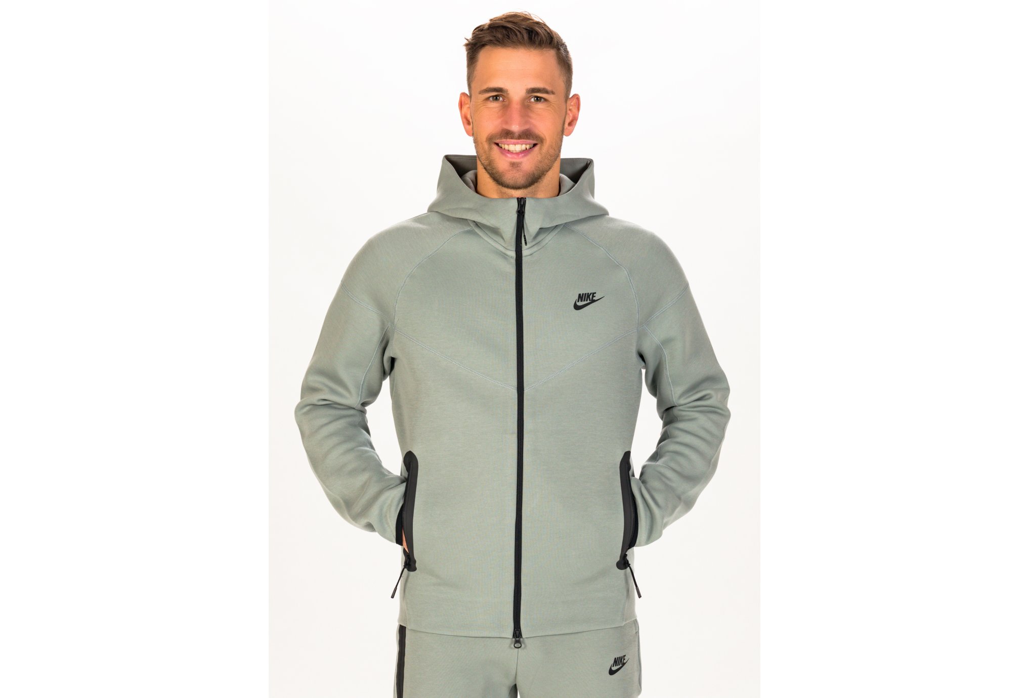 Nike Tech Fleece Windrunner Herren im Angebot Herren Bekleidung Jacken Nike