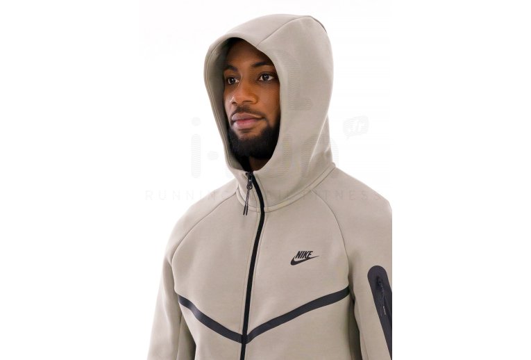 Nike Tech Windrunner