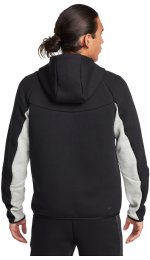 Nike Tech Windrunner