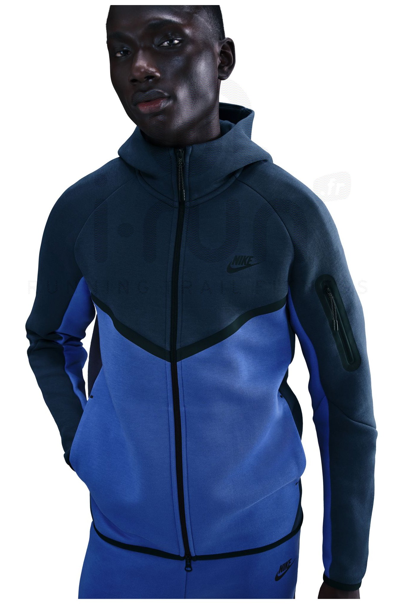 Nike Casaco Tech Windrunner