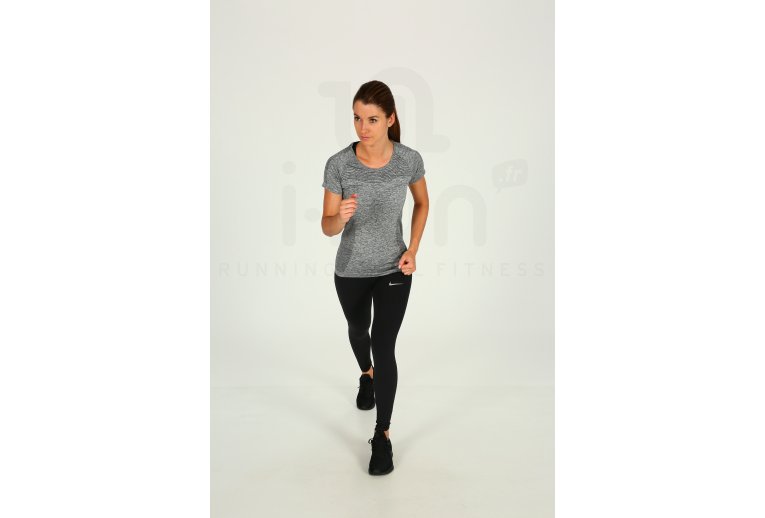 Nike Camiseta Dri-Fit Knit