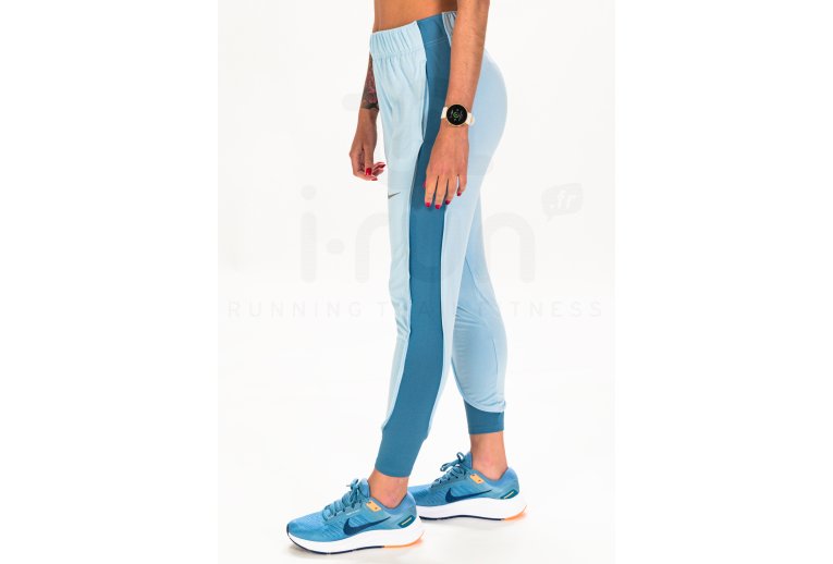 Nike Therma-FIT Essential Damen