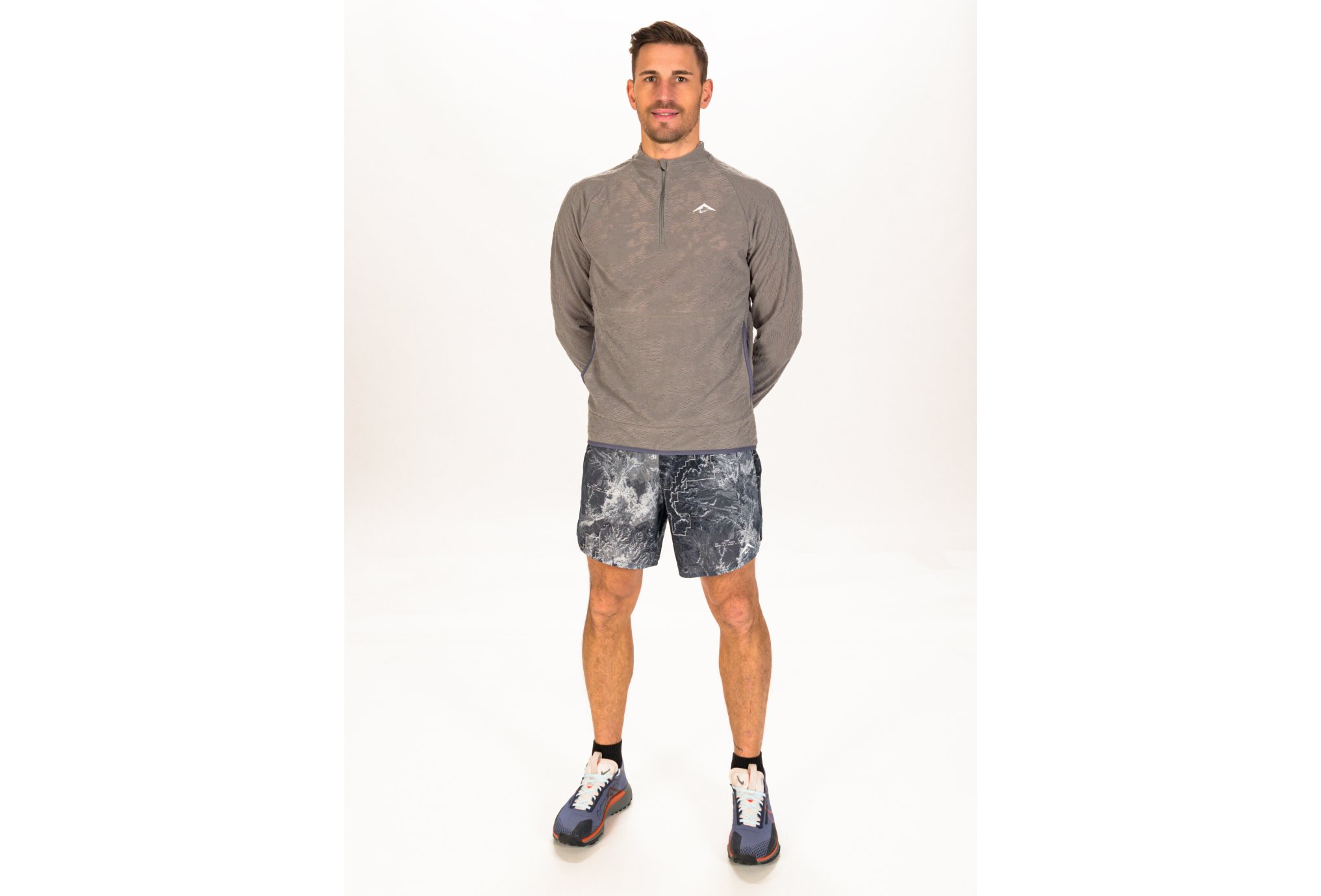 nike trail shirt mens