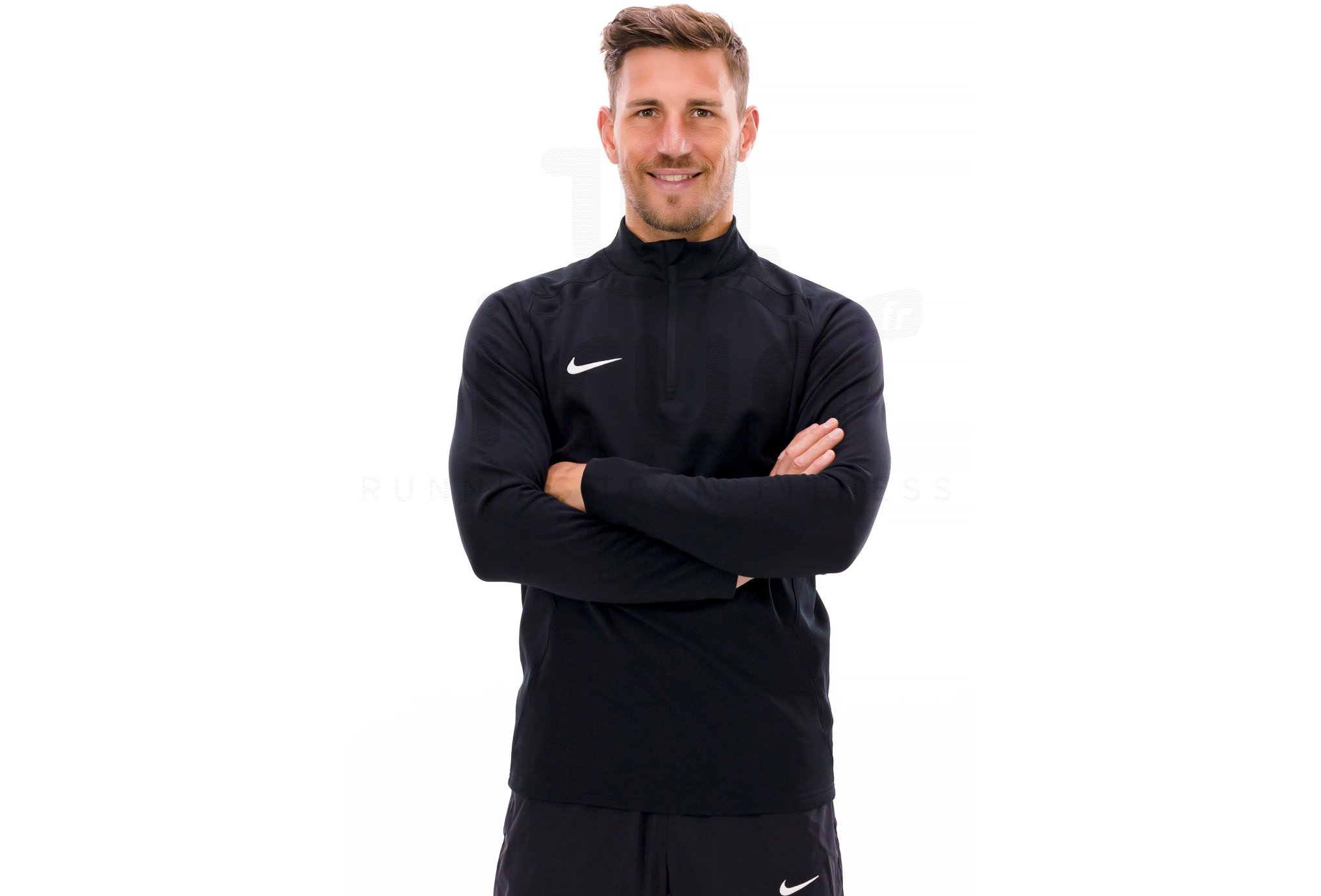 Details: Nike FC Barcelona 19-20 Trainingstrikots Veröffentlicht - Nur