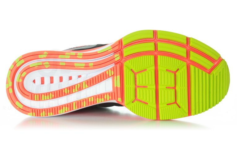 Nike Vomero 10 Track and Field