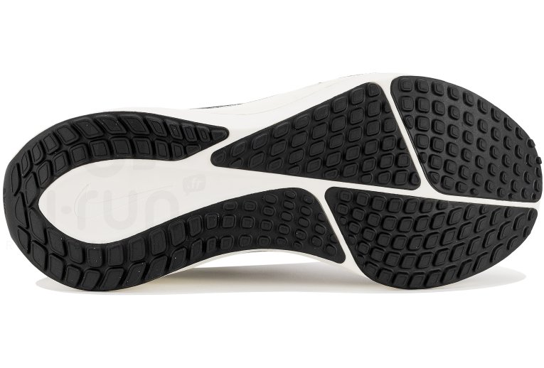 Nike Vomero 17