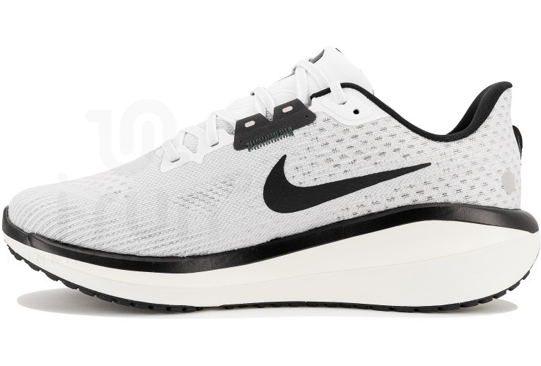 Nike Vomero 17