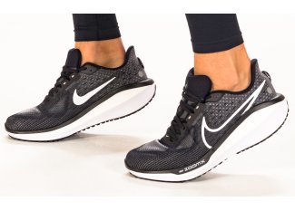 Nike Vomero 17