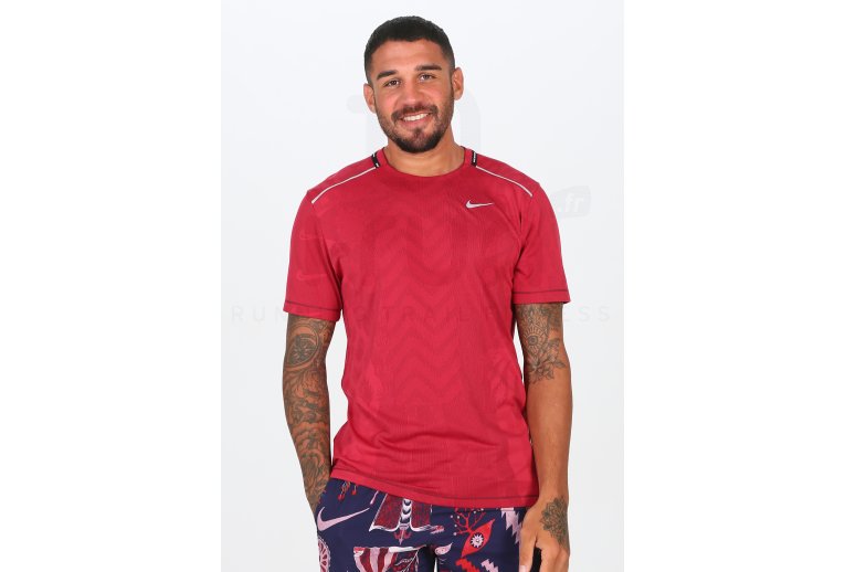 Nike camiseta manga corta Wild Run TechKnit