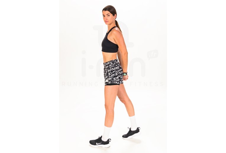 Nike Yoga Alate Curve