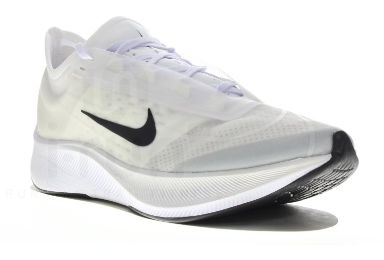 Nike Zoom Fly 3