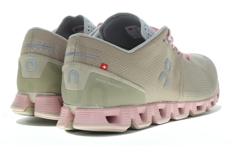 On-Running Cloud X Damen