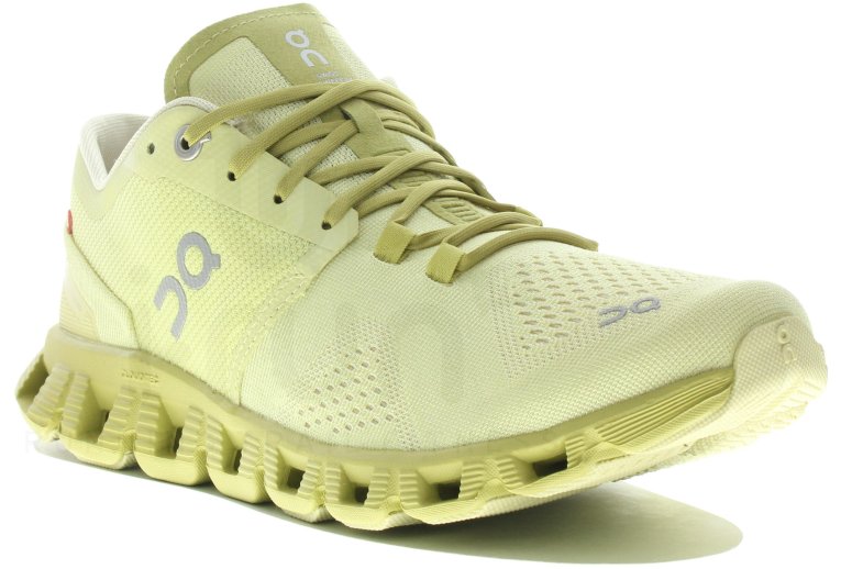 On-Running Cloud X Damen