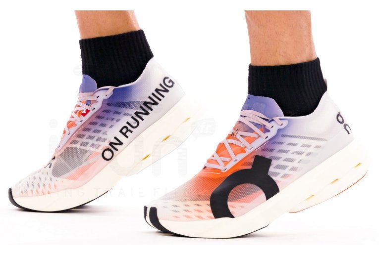 On-Running Cloudboom Strike Herren