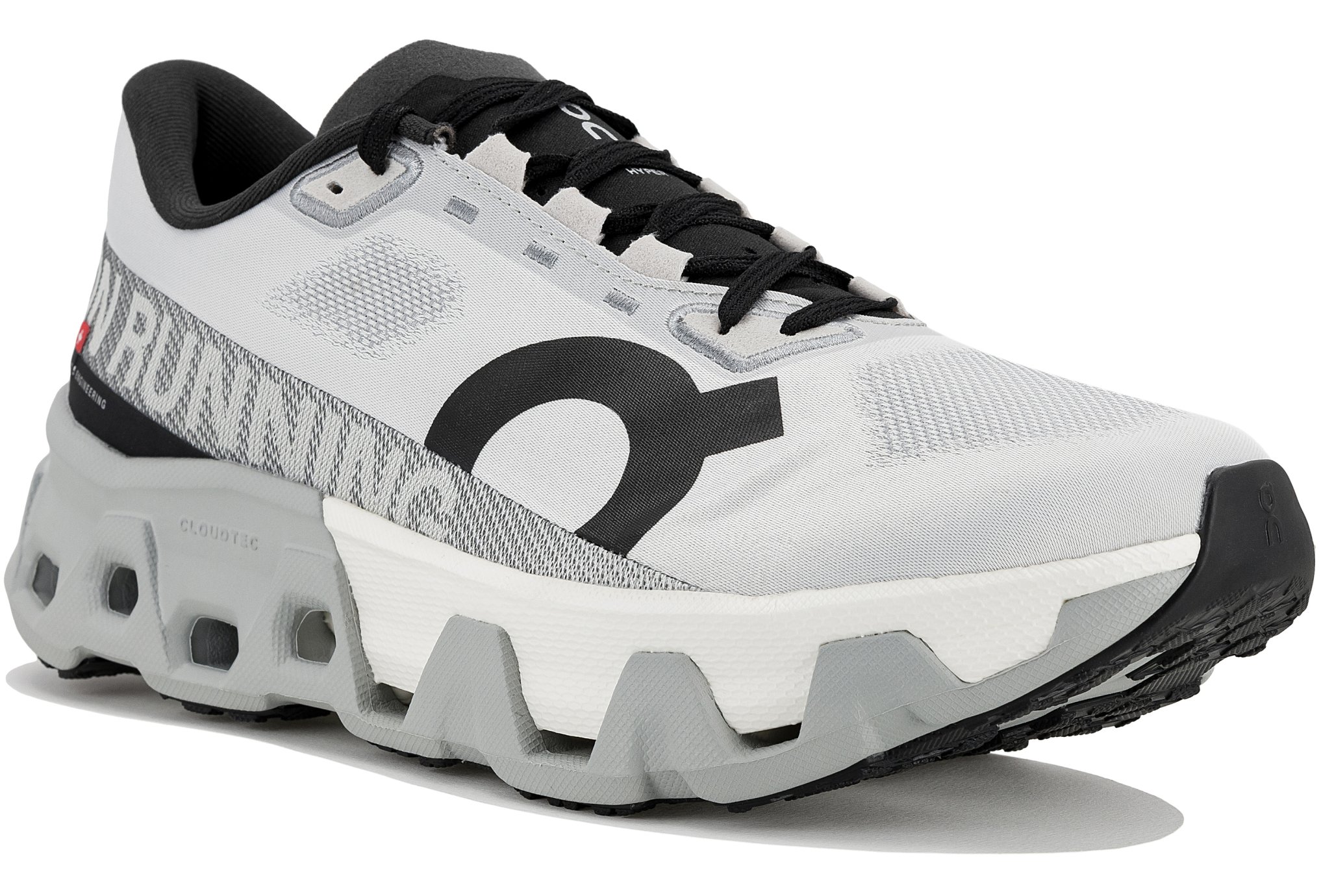on-running-cloudmonster-hyper-