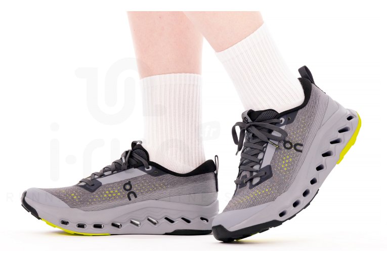 On-Running Cloudsurfer Trail 2