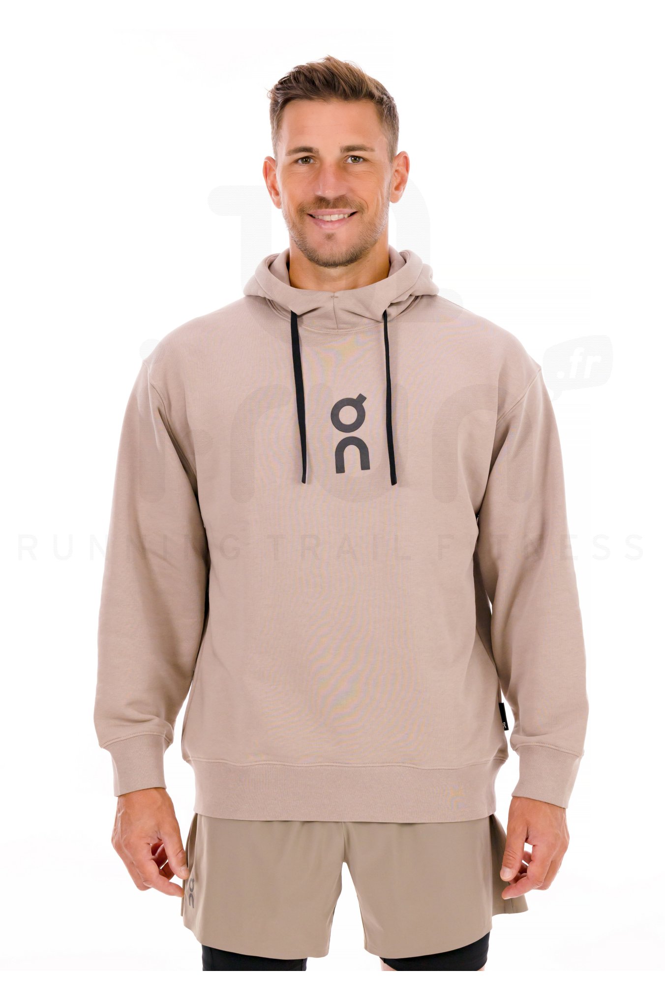 On-Running Club M
