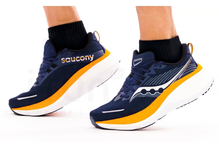 Saucony Hurricane 24 M