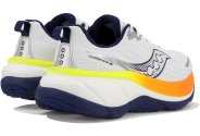 Saucony Hurricane 25