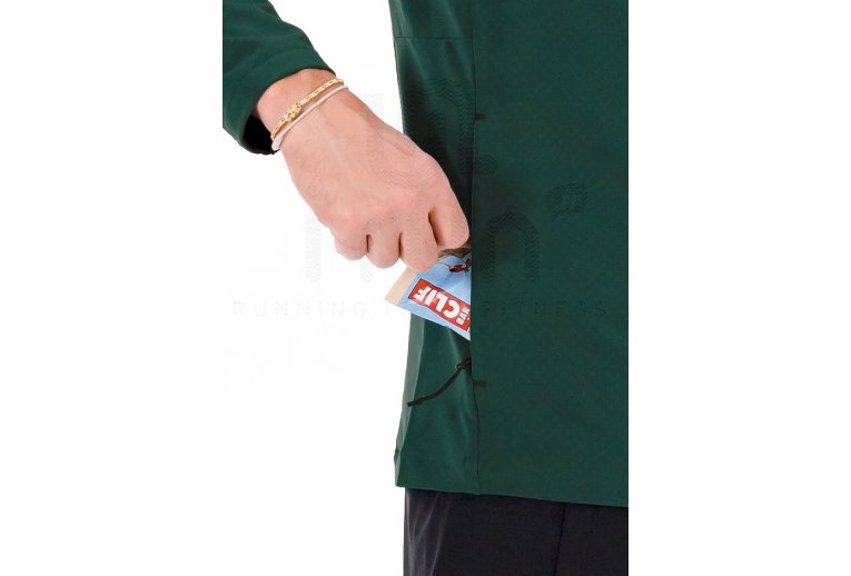 The North Face Mountain Athletics Softshell